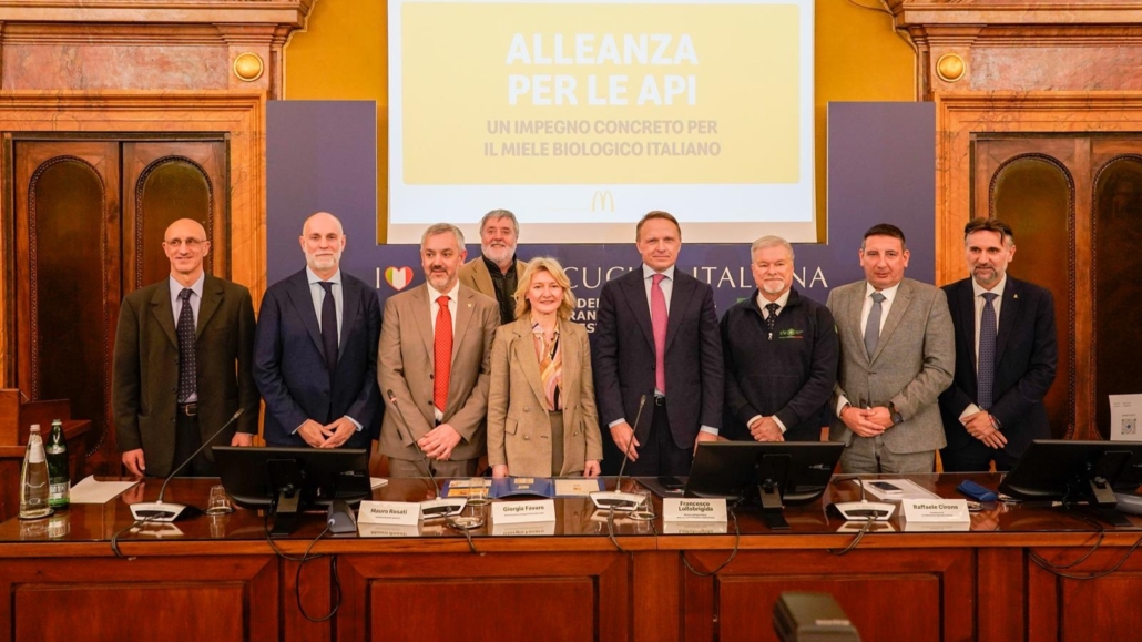 Presentata l’Alleanza per le Api. C’è anche il Consorzio Miele della Lunigiana DOP